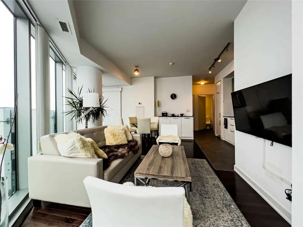 Luxury Condo In The Heart Of Toronto - Next To Scotiabank Arena 0*,  Canada